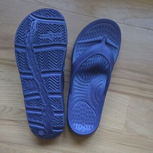 NuuSol Purple Flip Flops